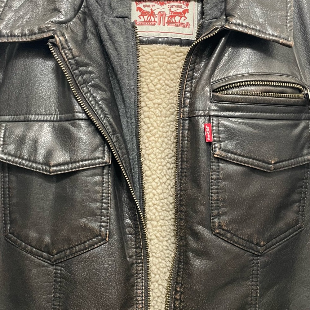 Levi's Brown Lightweight Shirt Jacket with Classic Collar - Picture 9 of 10